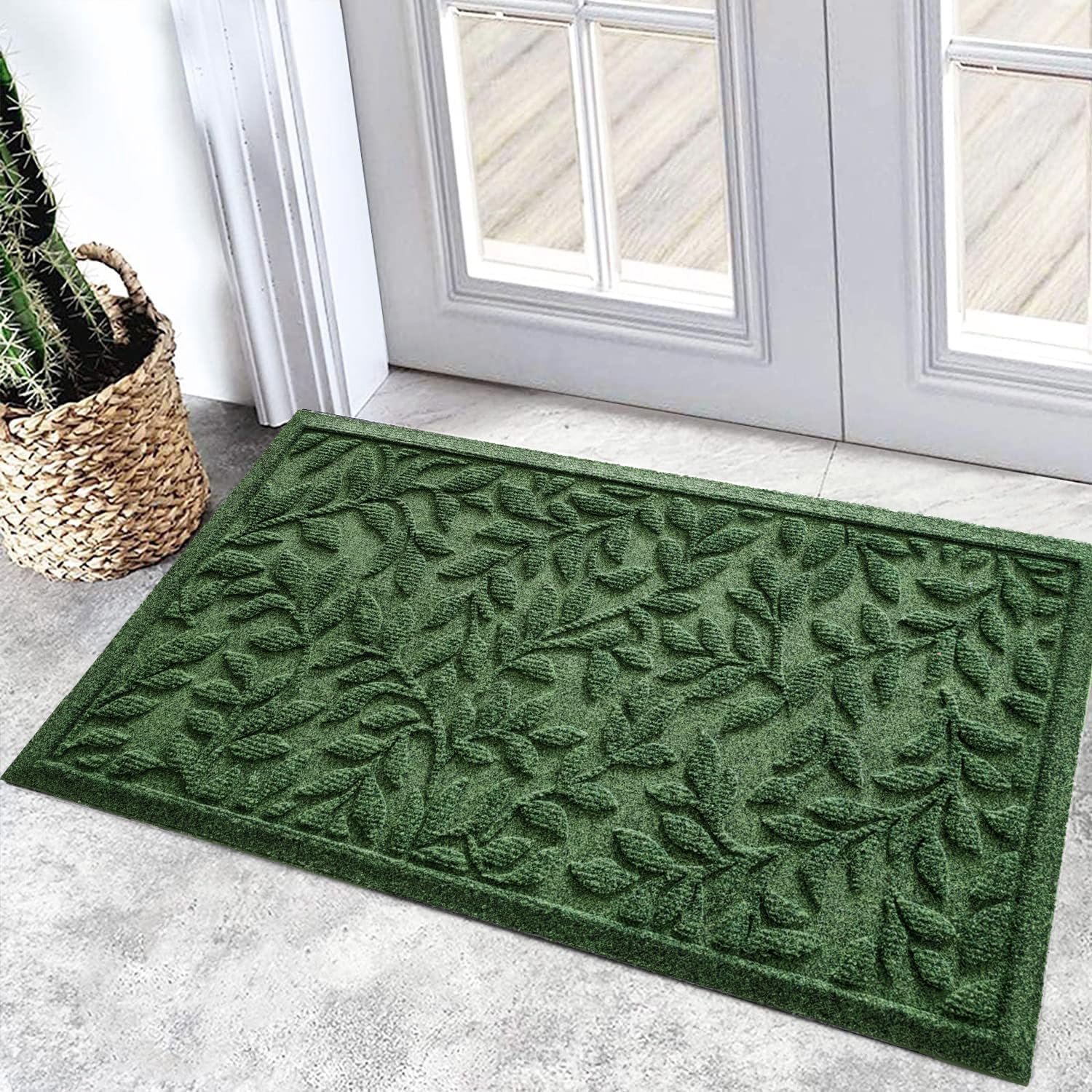 Bulijojo Sturdy Front Entrance Doormats,Durable Heavy Duty Welcome Mat,Thick Absorbent Natural Rubber Non Slip Mat,Easy Clean Entryway Mat 17×30 Inch Leaves Green