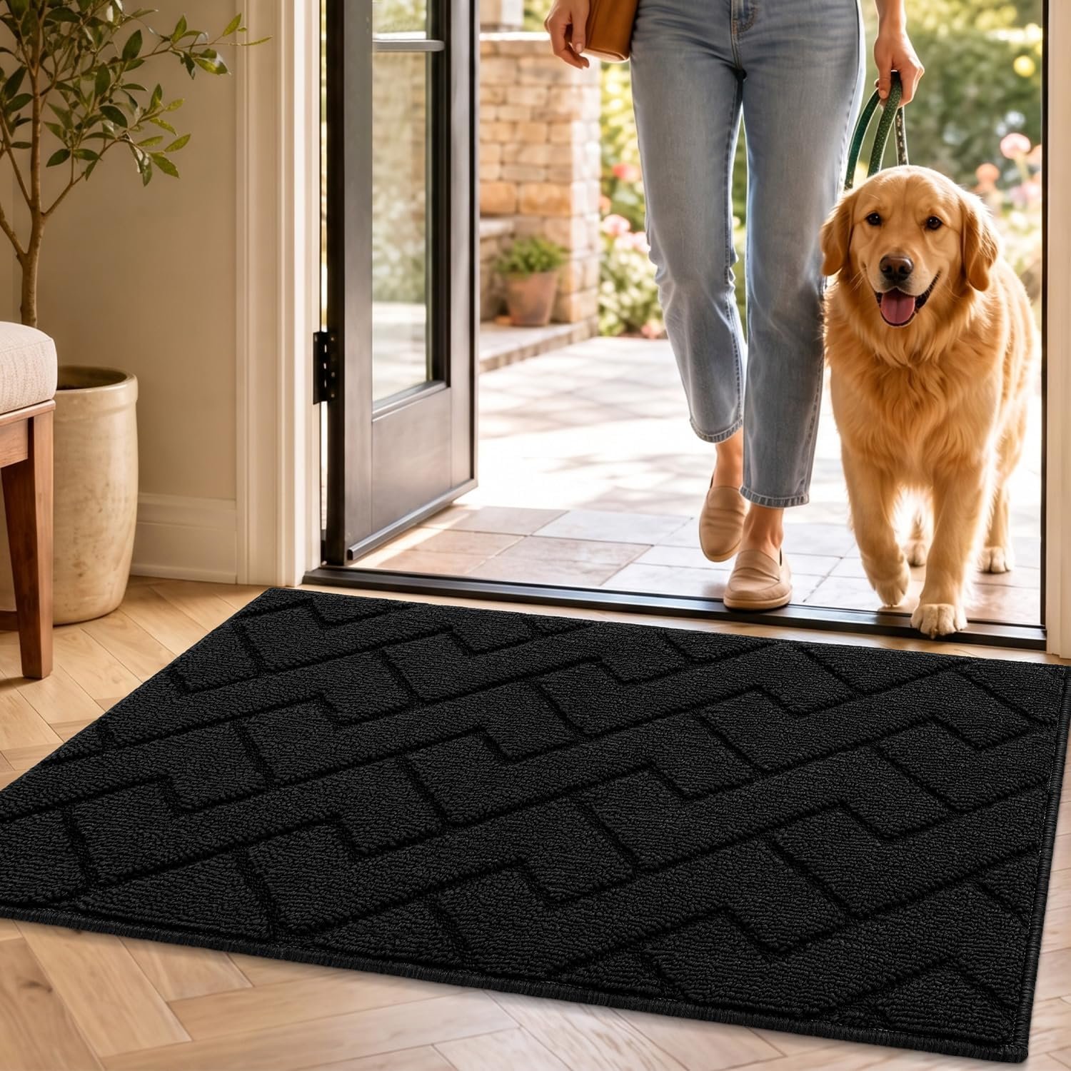 hicorfe Indoor Doormat,Welcome Door Mat TPR Backing Non Slip Mats 20″x32″ Absorbent Resist Dirt Entrance Doormat Inside Floor for Entryway Washable Low-Profile (Black)