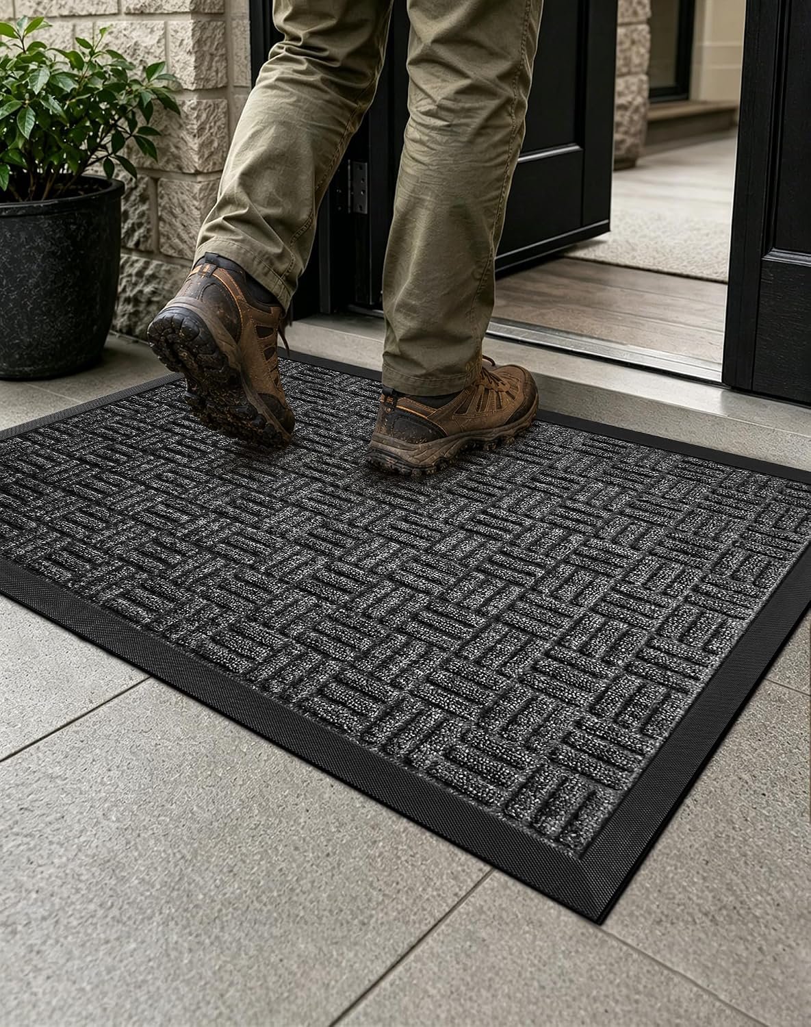Front Door Mat Outdoor Entrance, 29.5″ x 17″ Heavy Duty Welcome Mat for Outdoor and Indoor, Waterproof Dirt Trapper Doormat, Super Absorbent Indoor Entryway Mat for Patio & Porch – Gray