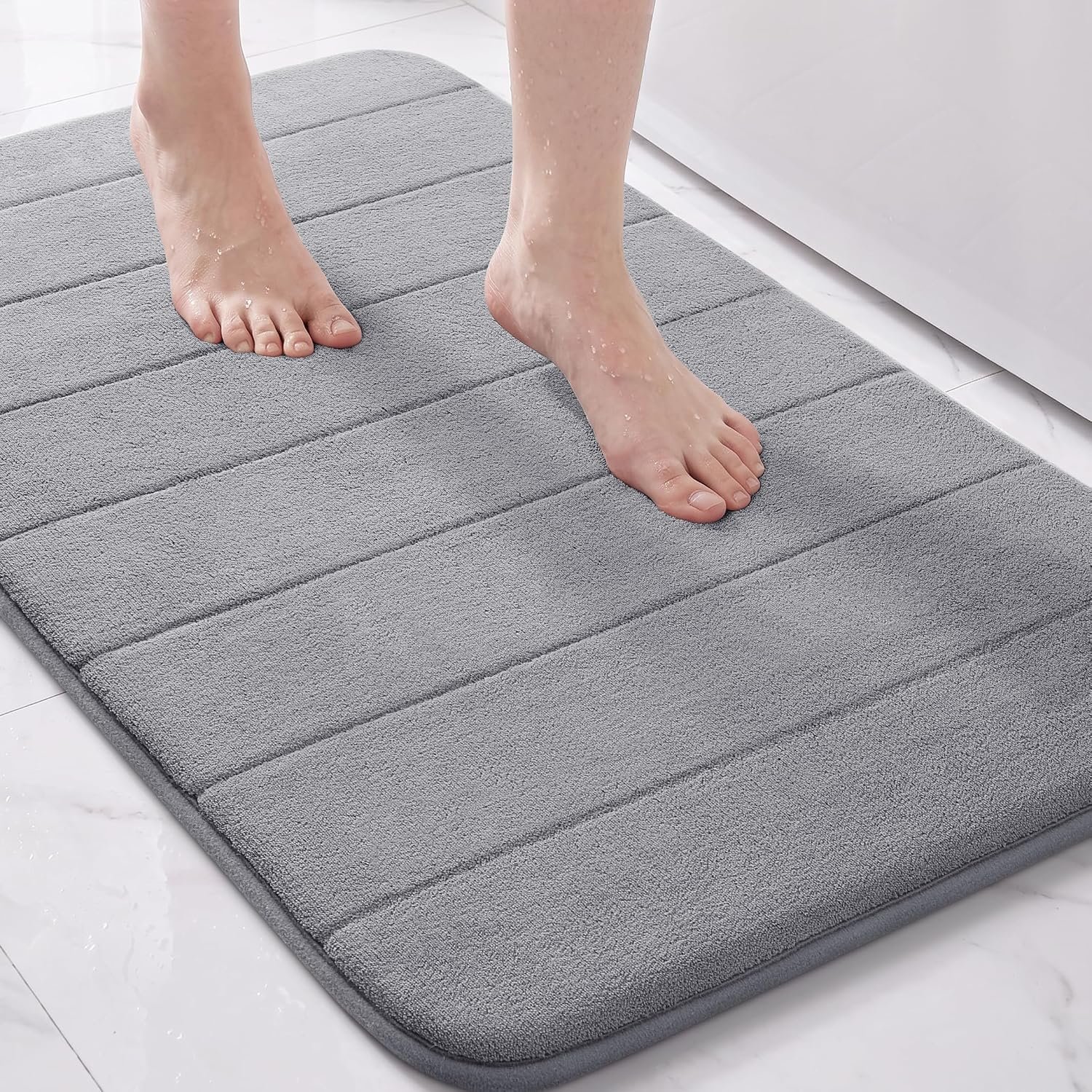 Yimobra Memory Foam Bath Mat 31.5×20, 5X Softer and Absorbent Bathroom Rug | Quick Dry Bath Rug, Non Slip Backing And Machine Washable Floor Carpet for Tub Shower, Home Decor Accessories, Grey